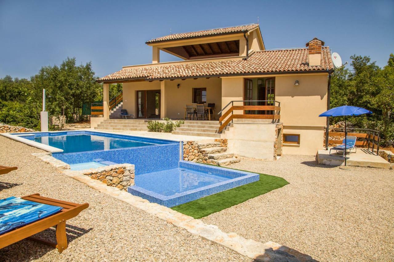Villa Nabucco Kras Εξωτερικό φωτογραφία