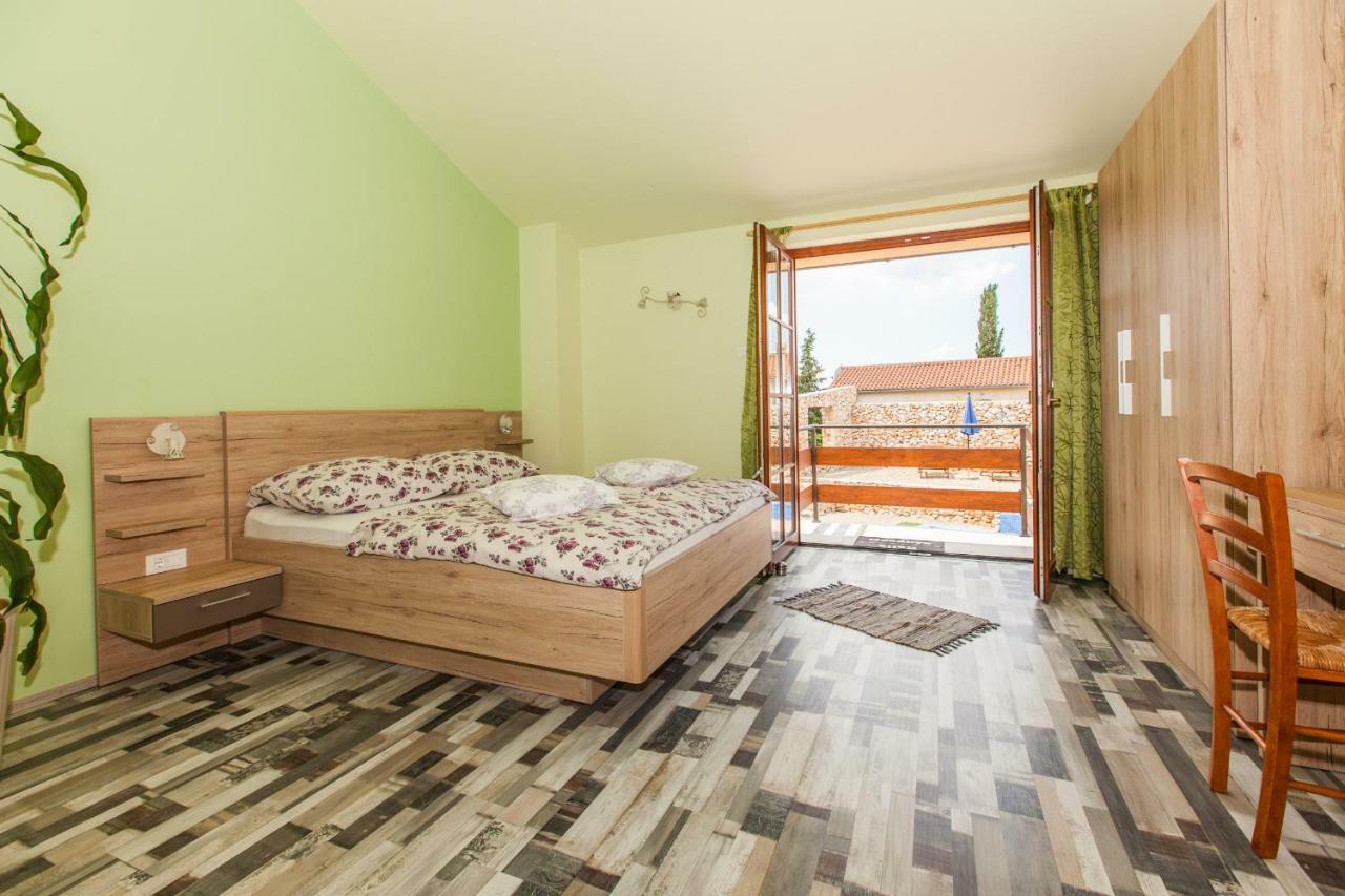 Villa Nabucco Kras Εξωτερικό φωτογραφία
