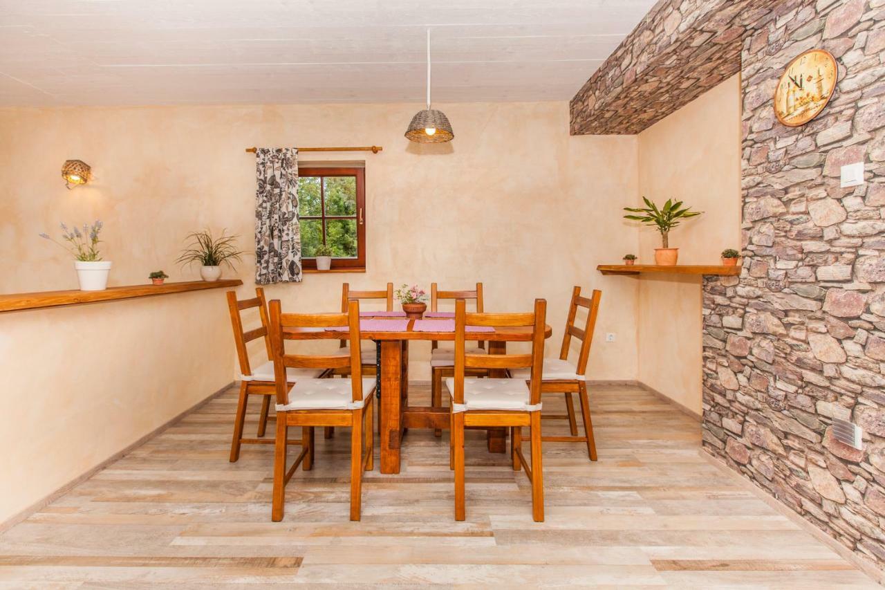 Villa Nabucco Kras Εξωτερικό φωτογραφία