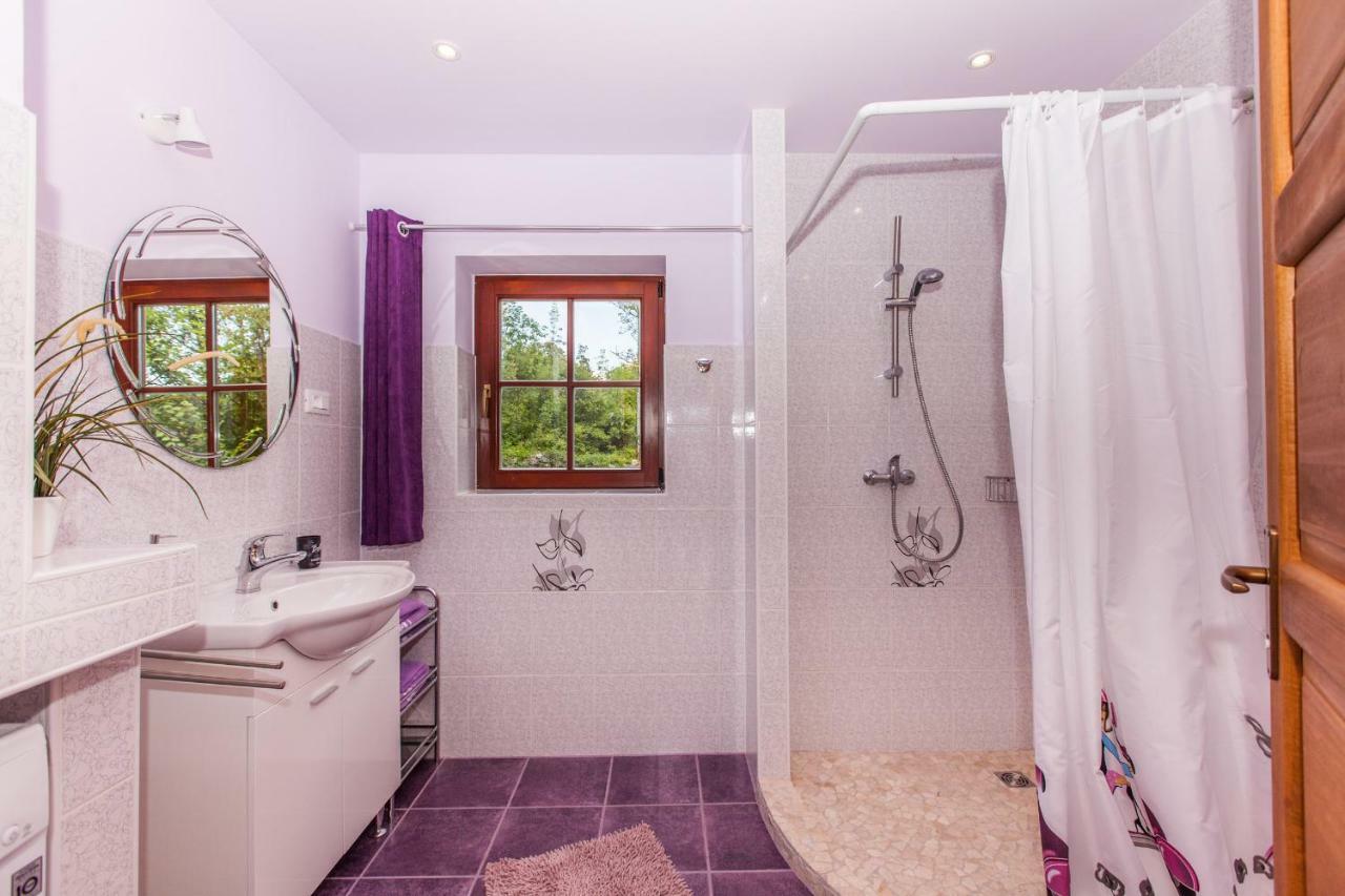 Villa Nabucco Kras Εξωτερικό φωτογραφία